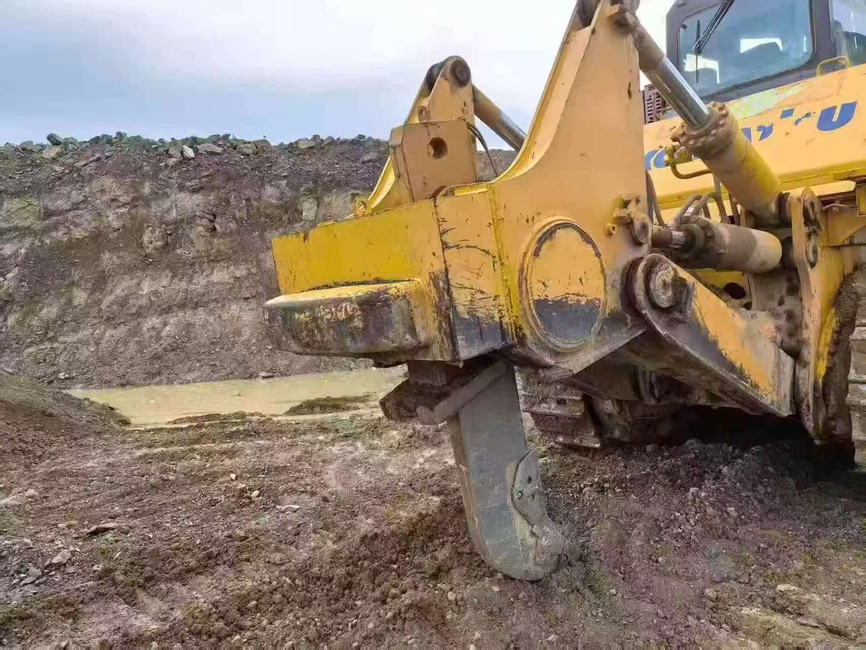 Buy Komatsu WA475-10 Used Excavator / 7