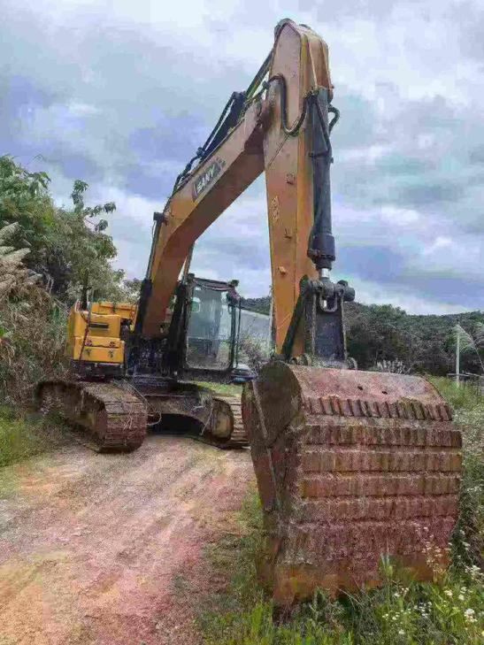 Buy Sany SY205C Used Excavator / 1