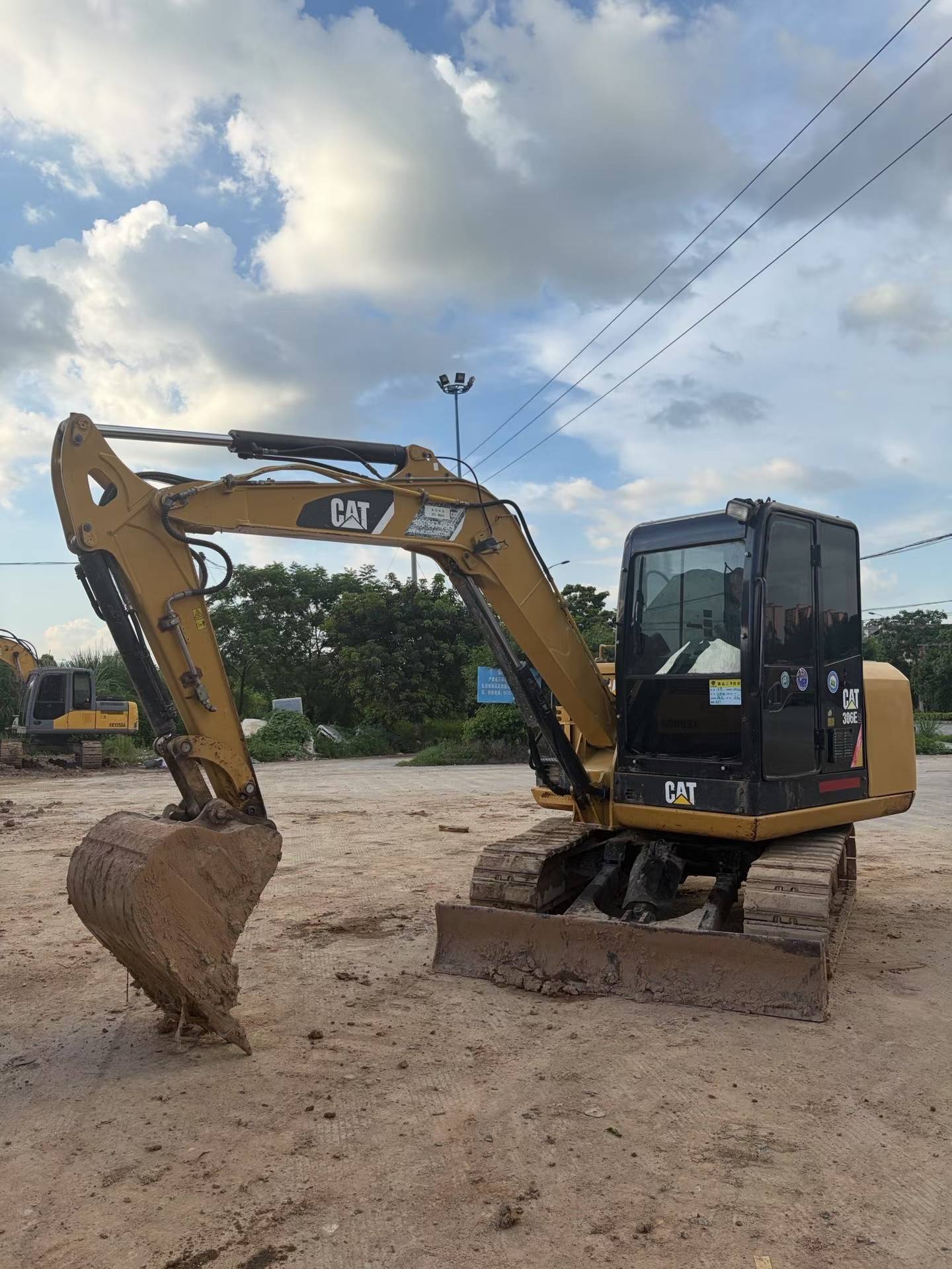 Buy Caterpillar 305.5 Used Excavator / 1