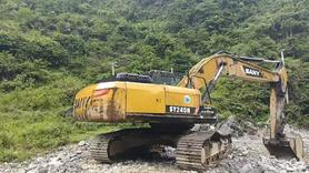 Buy Sany SY245H Used Excavator / 3 Buy Sany SY245H Used Excavator / 3