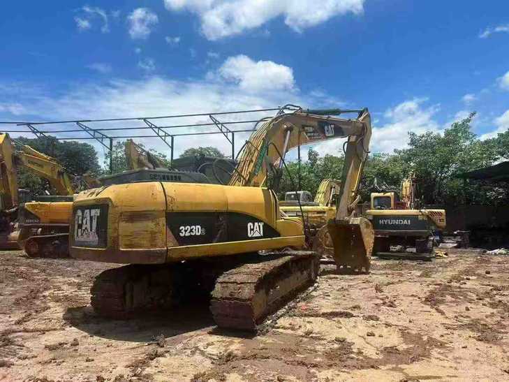 Buy Caterpillar 320A Used Excavator / 1