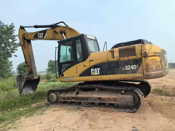 Buy Caterpillar 324D Used Excavator / 1