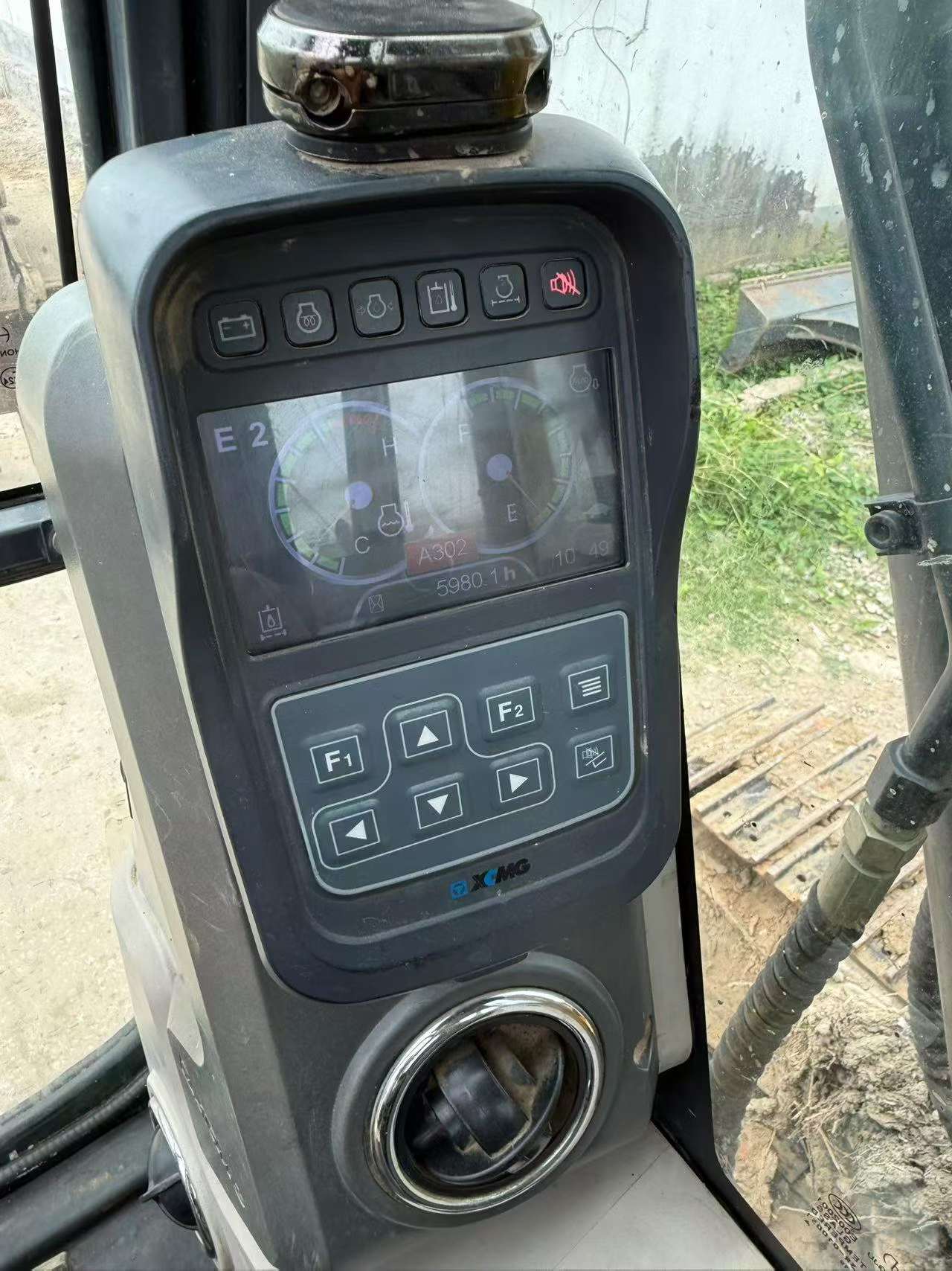 Buy XCMG XE75C Used Excavator / 6