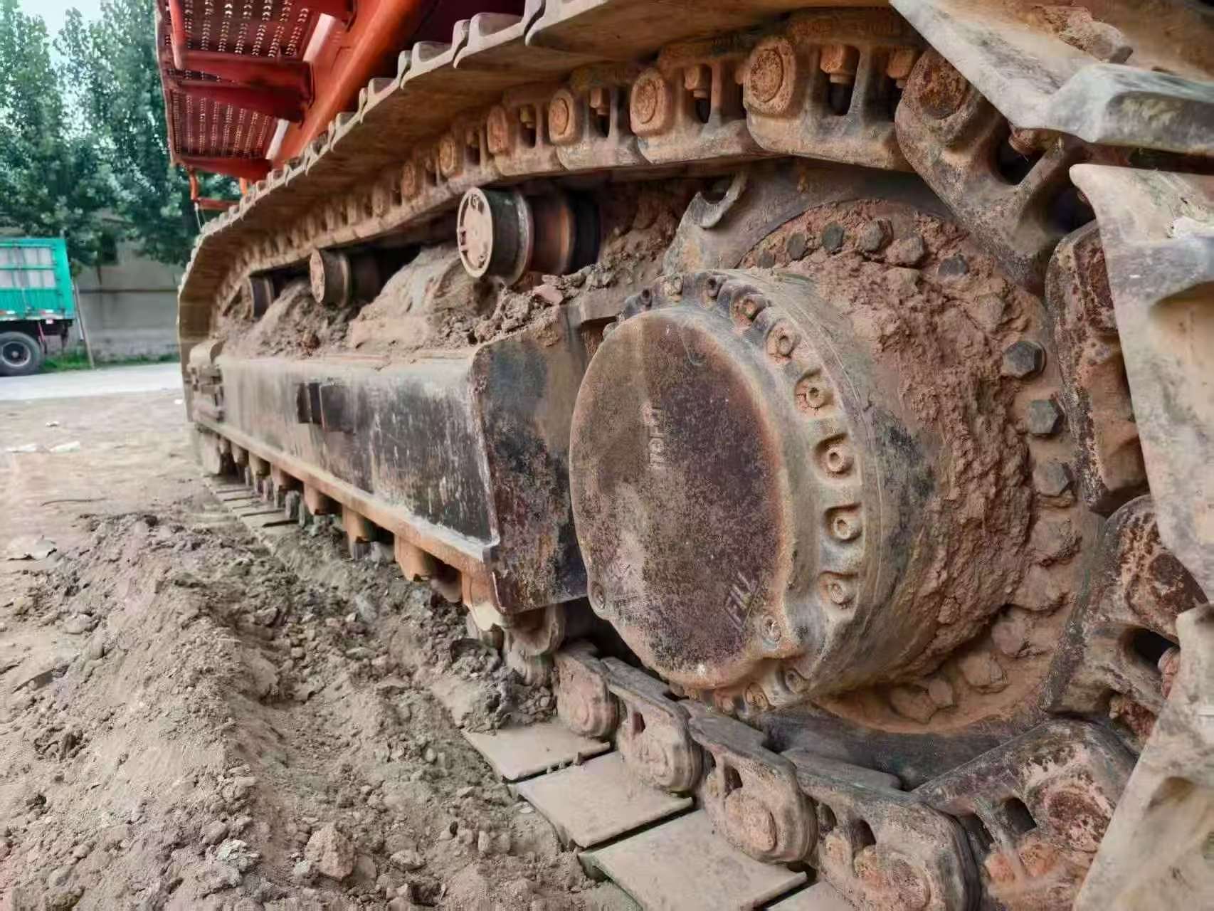 Buy Doosan DX700LC Used Excavator / 4