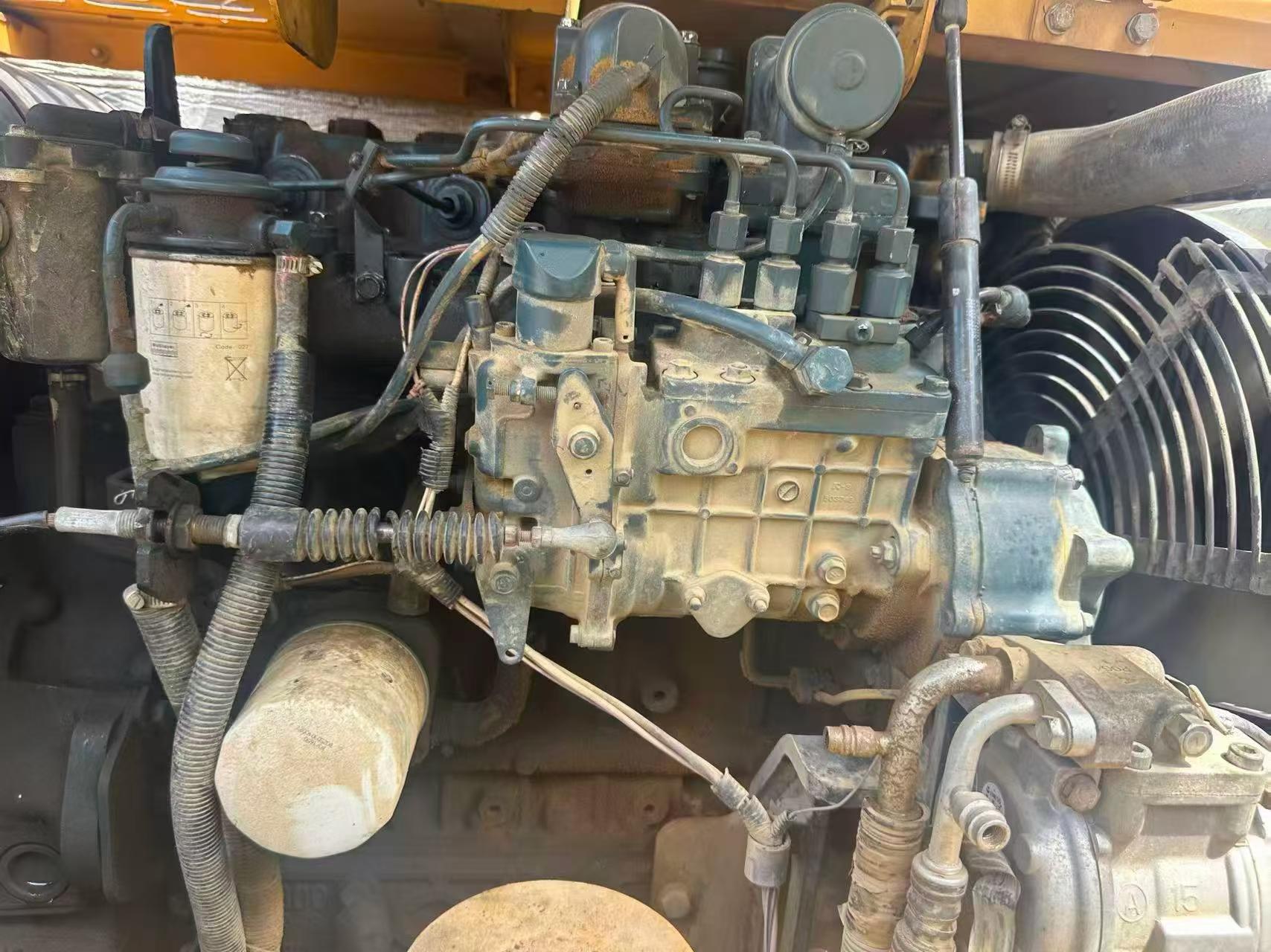 Buy Sany SY95C Used Excavator / 4 Buy Sany SY95C Used Excavator / 4