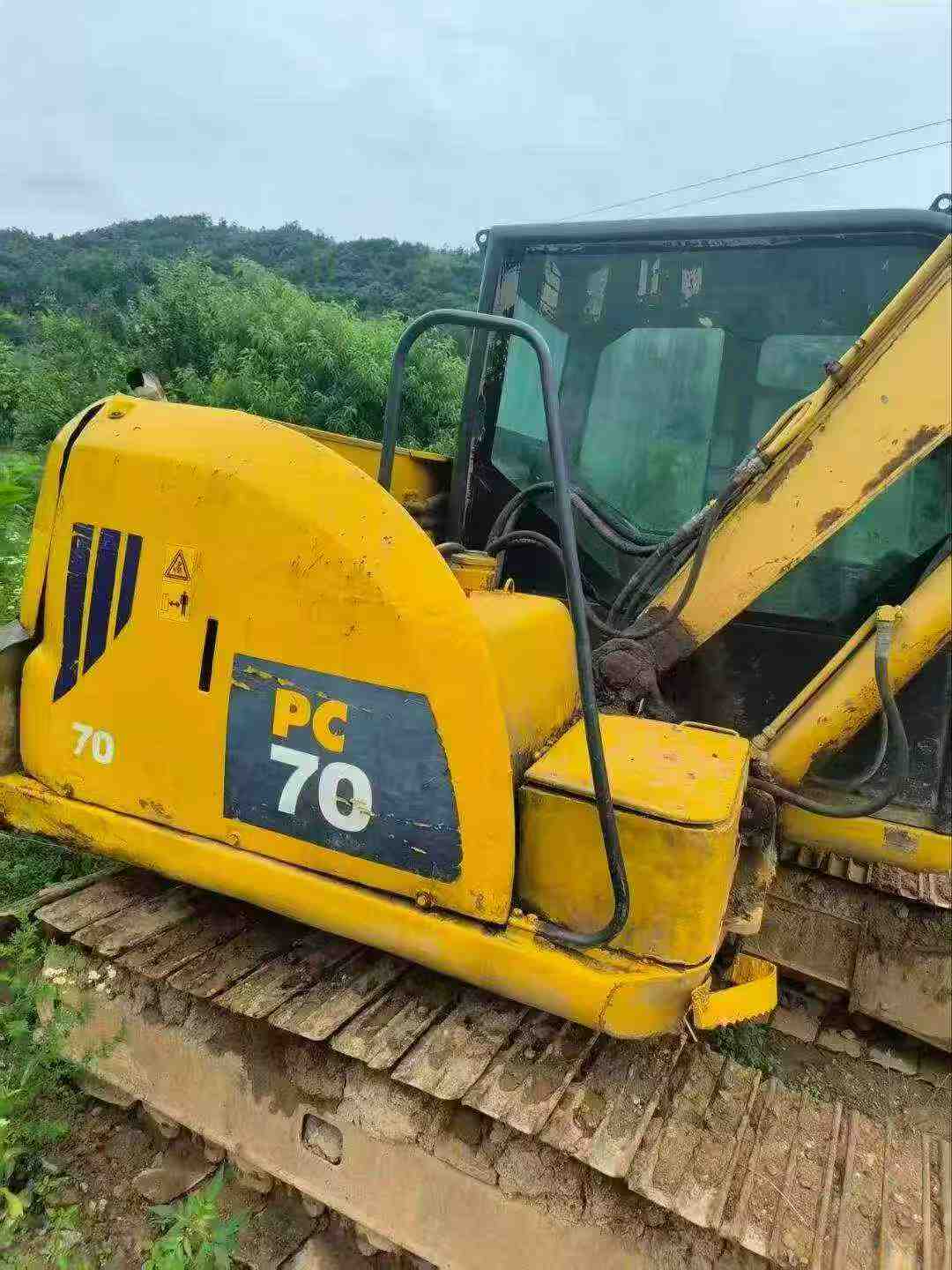 Buy Komatsu PC60-8 Used Excavator / 3