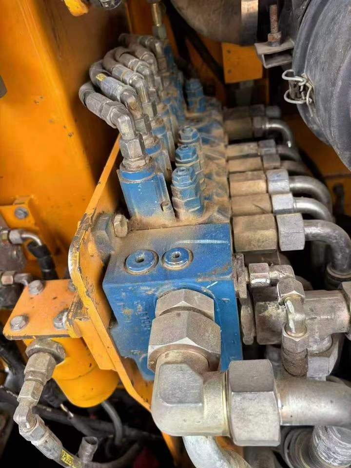 Buy Sany SY60 Used Excavator / 7
