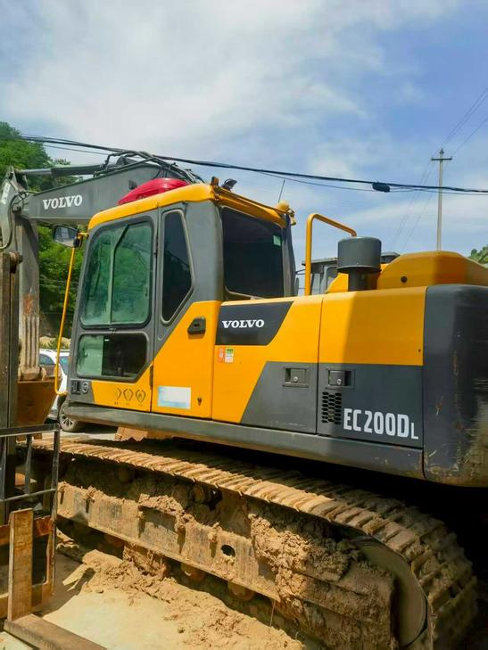 Buy Volvo EC170D Used Excavator / 1