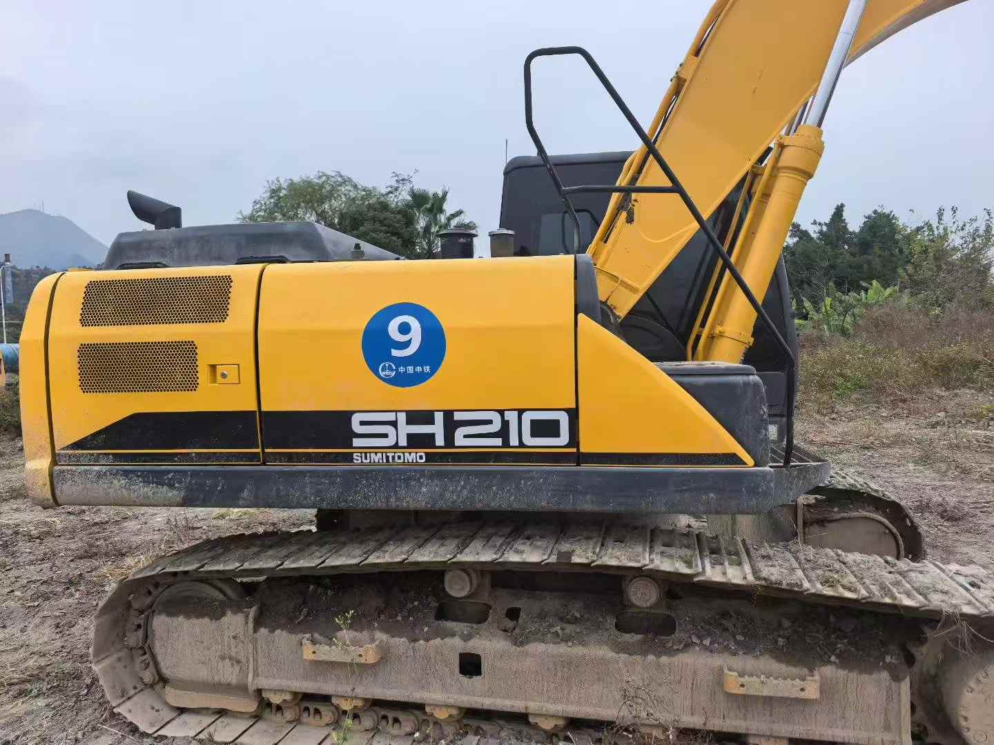 Buy Sumitomo SH210-6 Used Excavator / 3 Buy Sumitomo SH210-6 Used Excavator / 3