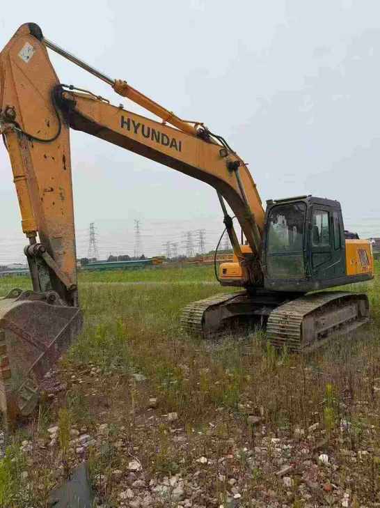 Buy Hyundai R215-7 Used Excavator / 1