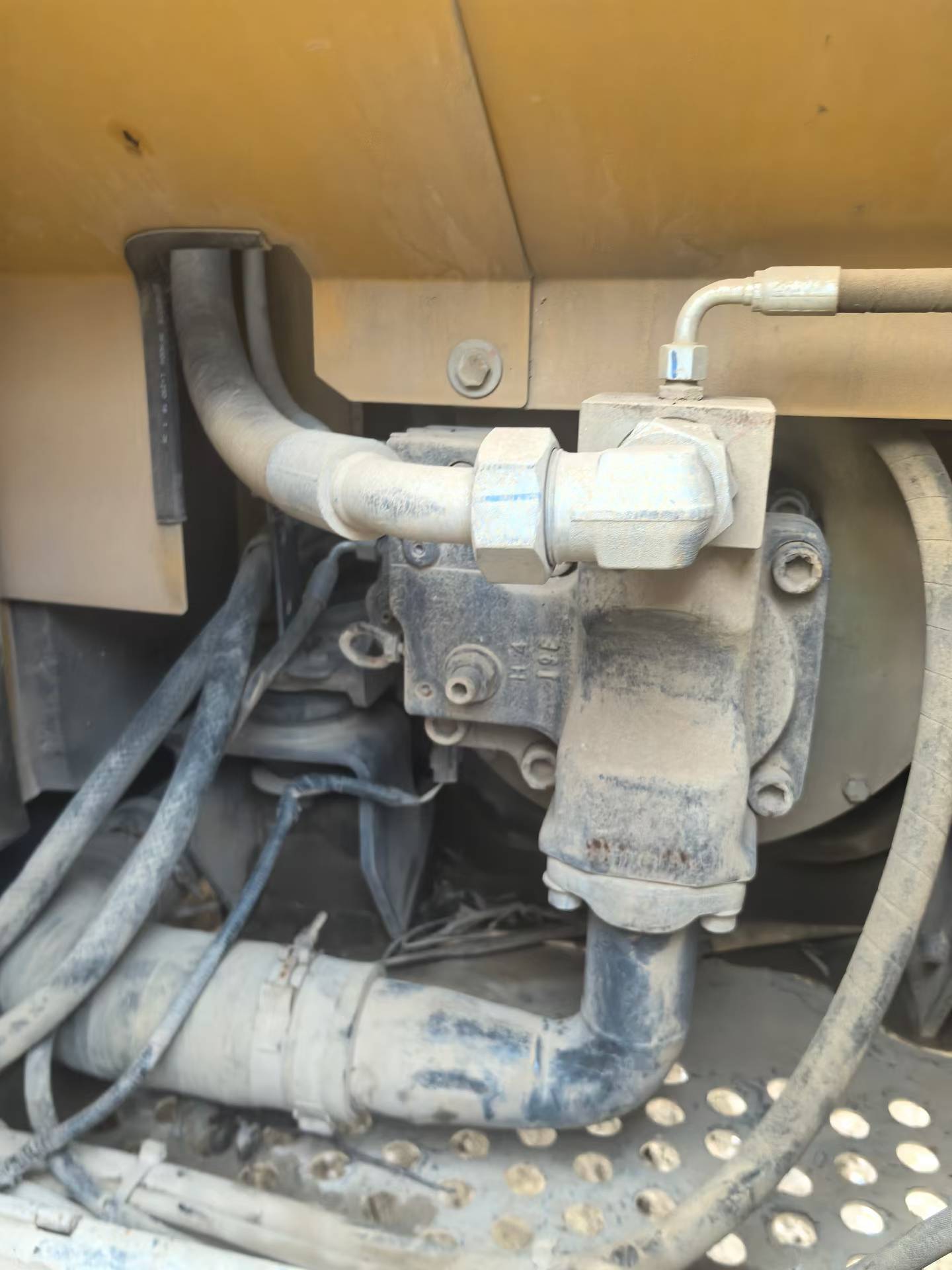 Buy XCMG XE75C Used Excavator / 3 Buy XCMG XE75C Used Excavator / 3