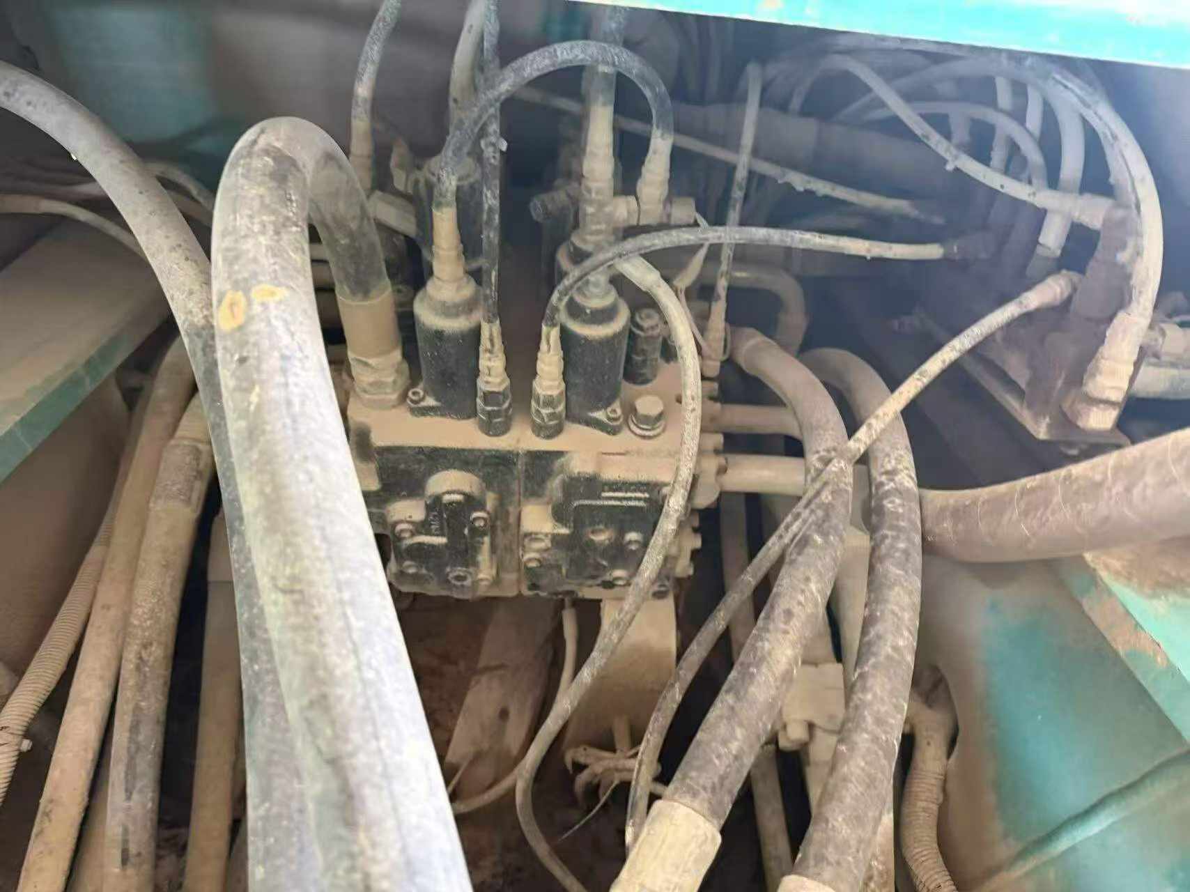 Buy Kobelco SK330 Used Excavator / 7