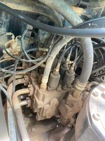 Buy Kobelco SK200-2 Used Excavator / 6 Buy Kobelco SK200-2 Used Excavator / 6