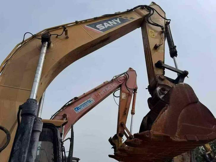 Buy Sany SY245H Used Excavator / 1