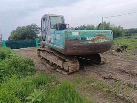Buy Kobelco SK200-6 Used Excavator / 3 Buy Kobelco SK200-6 Used Excavator / 3