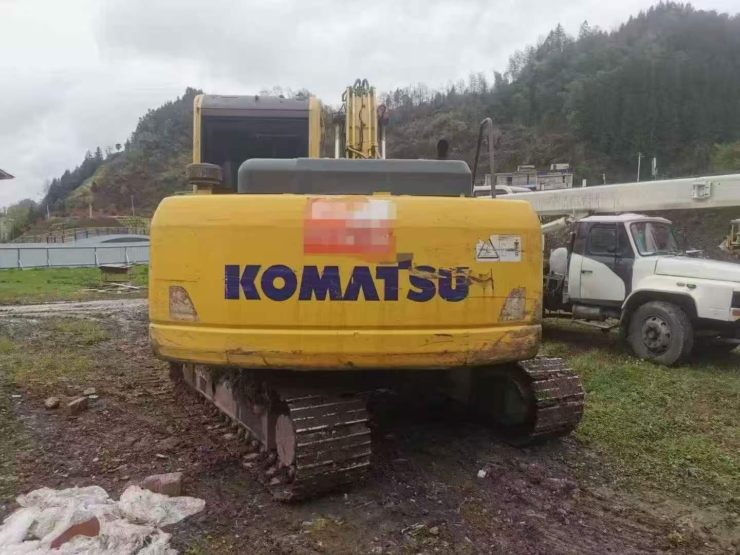 Buy Komatsu PC110-7 Used Excavator / 2