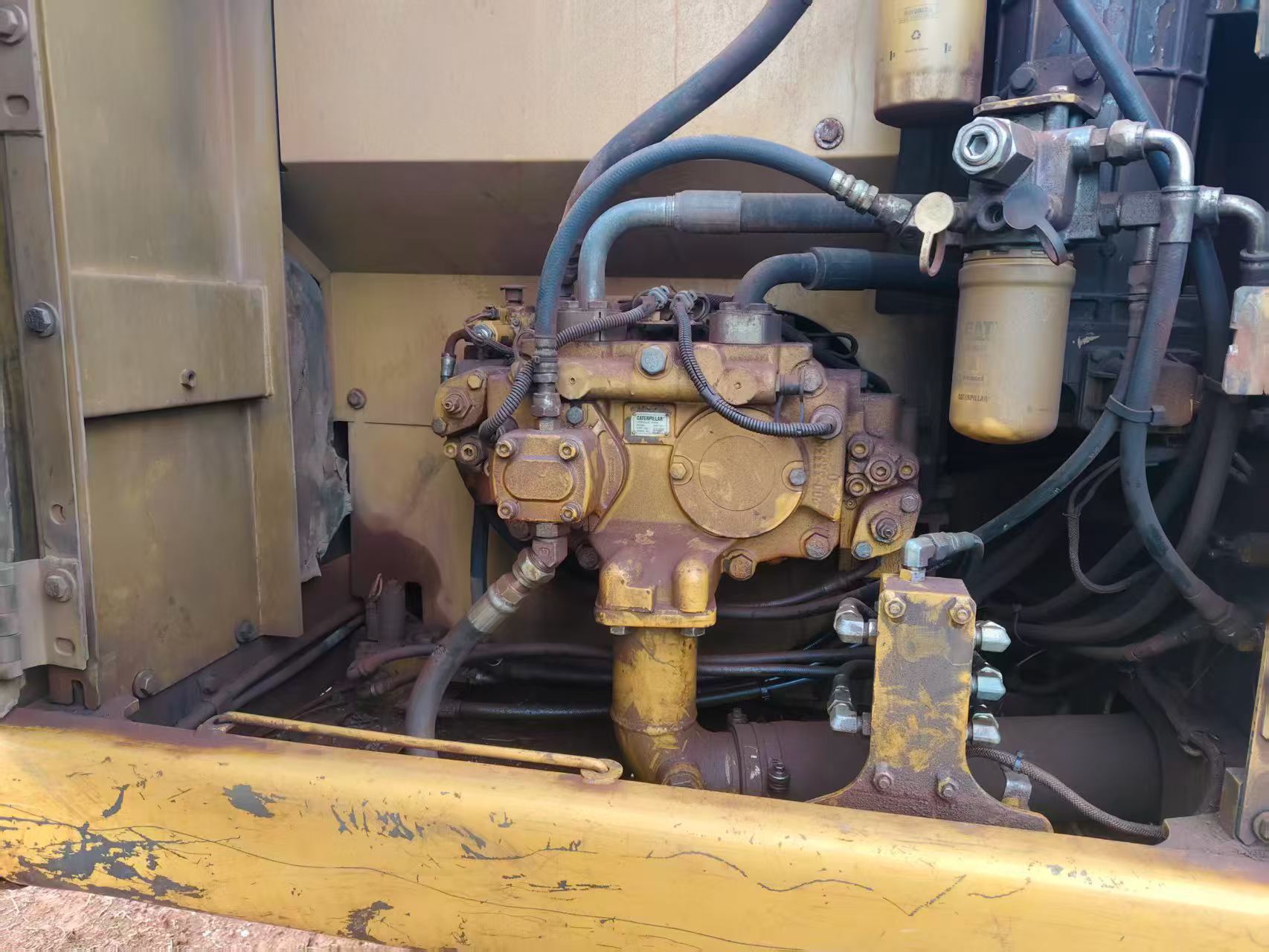 Buy Caterpillar 320D Used Excavator / 8 Buy Caterpillar 320D Used Excavator / 8