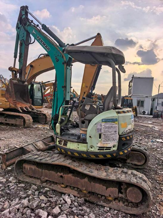 Buy Yanmar Vio40-5 Used Excavator / 1