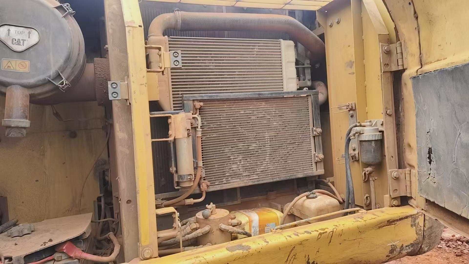 Buy Caterpillar 320D Used Excavator / 9 Buy Caterpillar 320D Used Excavator / 9