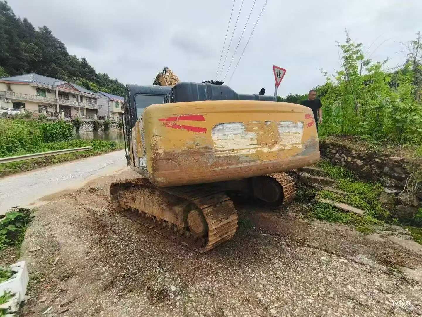 Buy Sany SY195C Used Excavator / 2