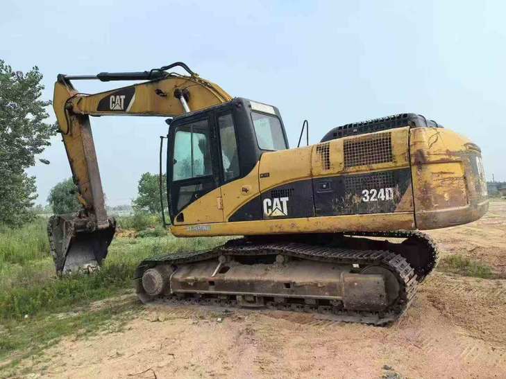 Buy Caterpillar 324D Used Excavator / 1