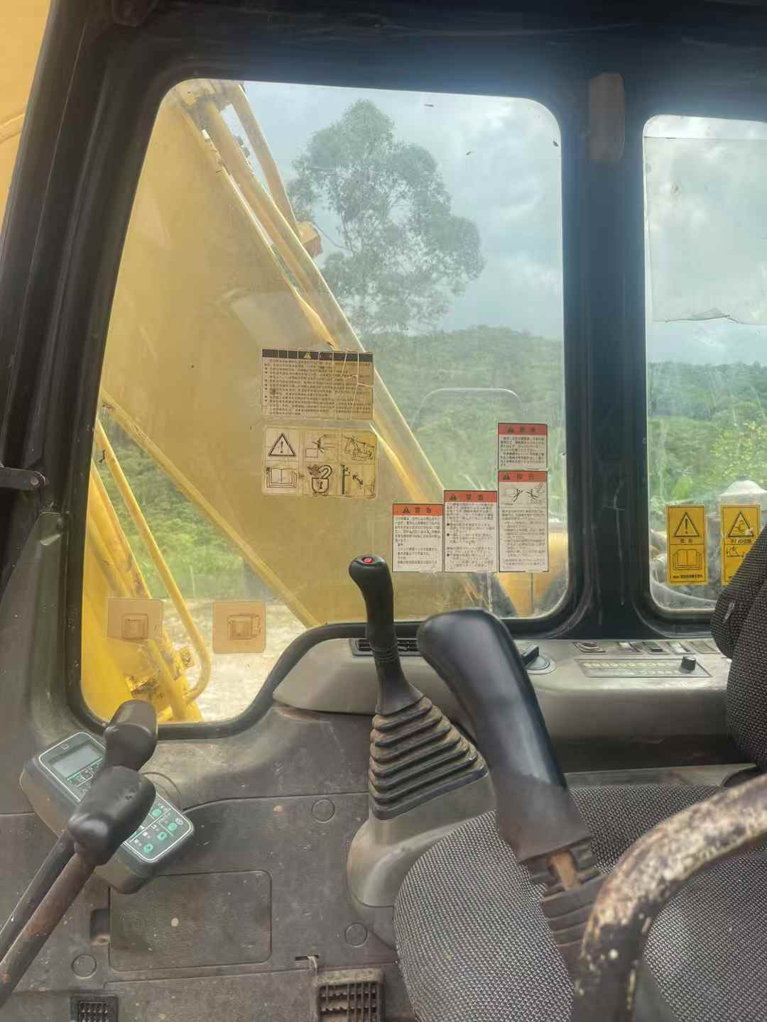Buy Komatsu PC120-6E Used Excavator / 3