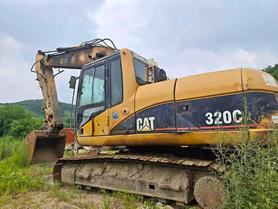 Buy Caterpillar 320C Used Excavator / 2 Buy Caterpillar 320C Used Excavator / 2