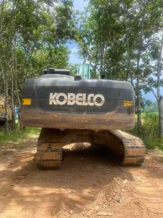 Buy Kobelco SK200-2 Used Excavator / 1