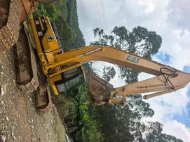 Buy Caterpillar 320A Used Excavator / 5 Buy Caterpillar 320A Used Excavator / 5