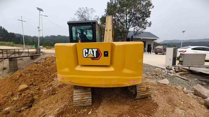 Buy Caterpillar 307B Used Excavator / 1