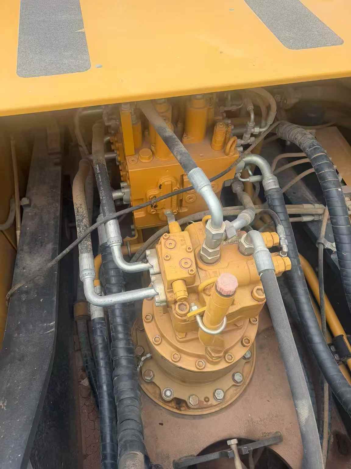 Buy Sany SY245H Used Excavator / 8