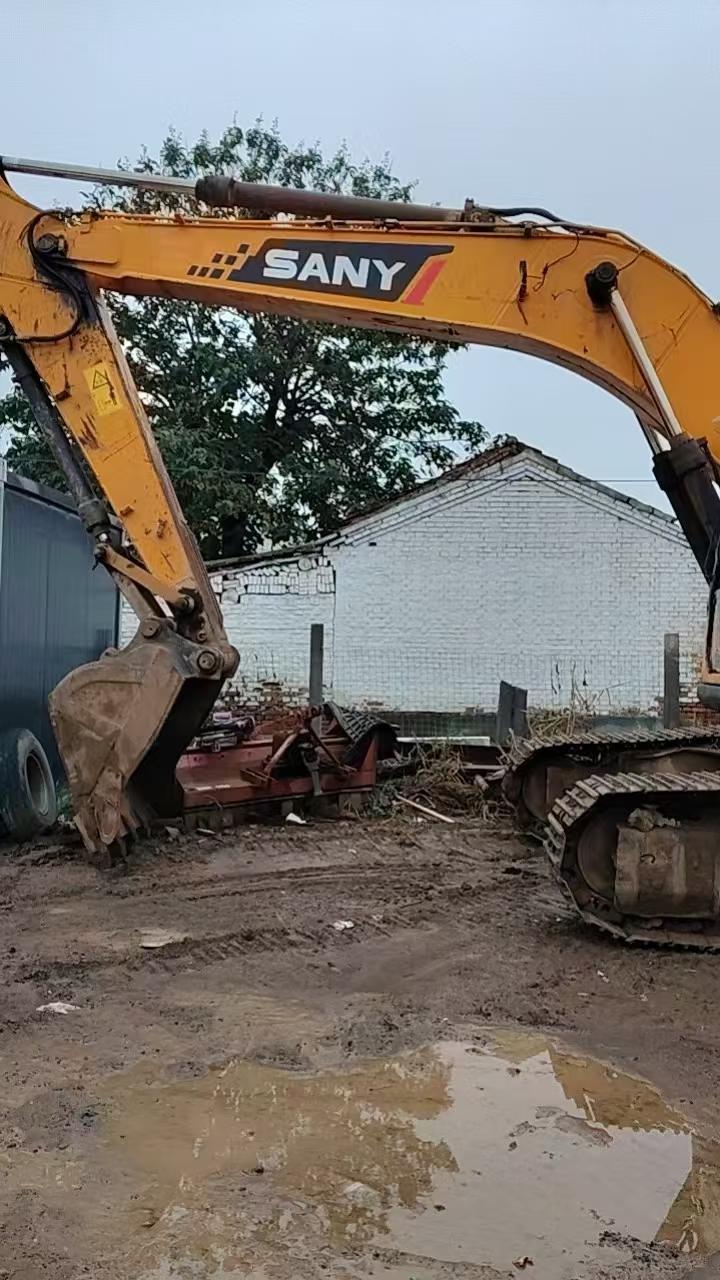 Buy Sany SY215C Used Excavator / 9