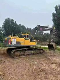Buy Volvo EC240 Used Excavator / 2 Buy Volvo EC240 Used Excavator / 2