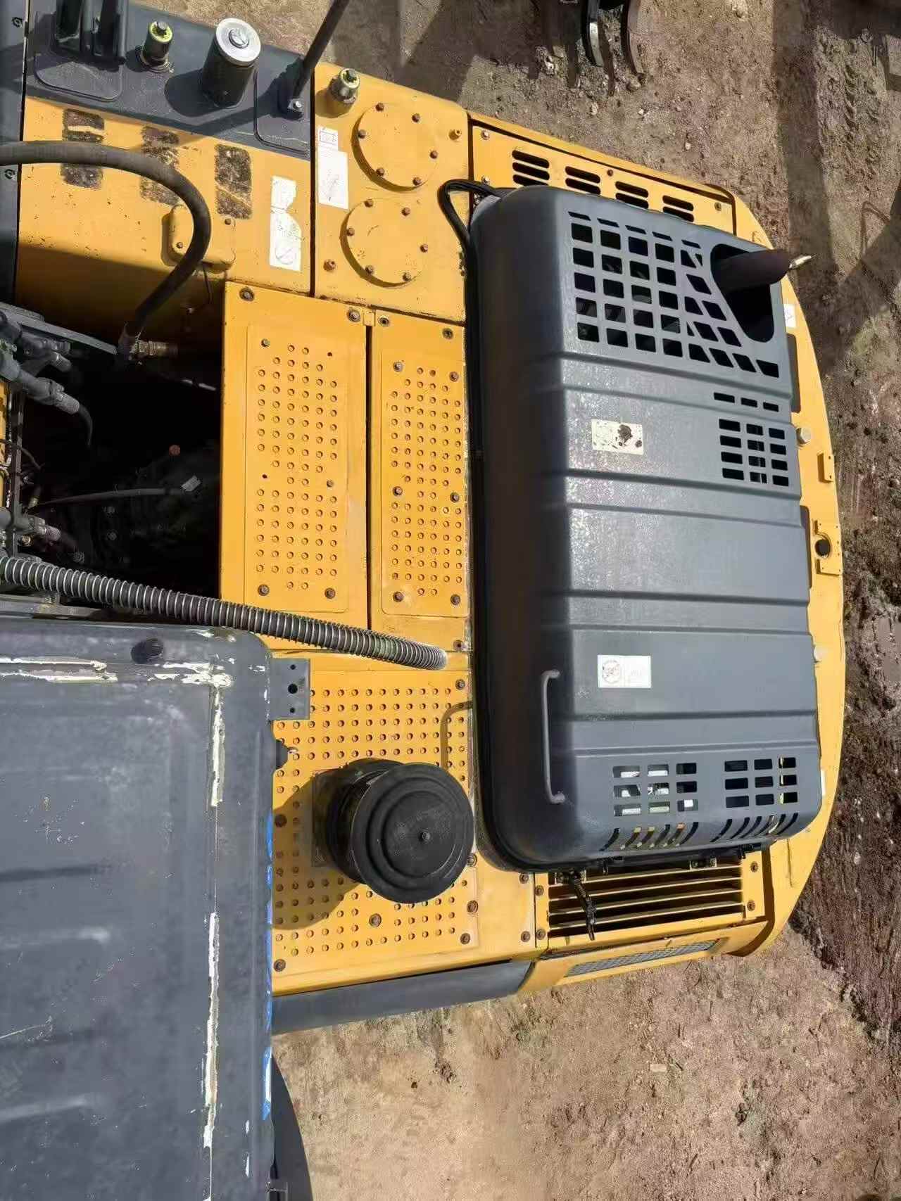 Buy XCMG XE200 Used Excavator / 7 Buy XCMG XE200 Used Excavator / 7