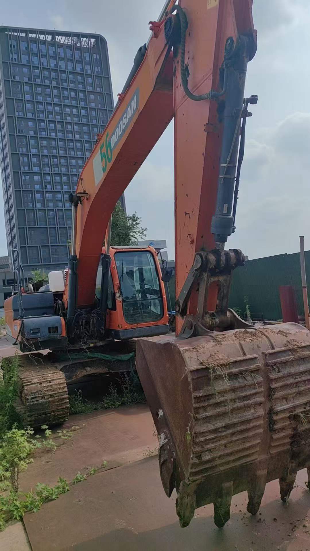 Buy Doosan DH215-7 Used Excavator / 7