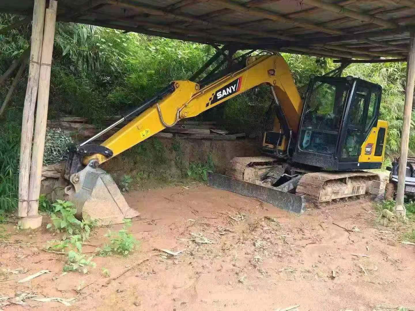 Buy Sany SY75 Used Excavator / 1