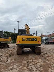 Buy XCMG XE135B Used Excavator / 4 Buy XCMG XE135B Used Excavator / 4