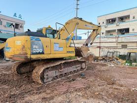 Buy Komatsu PC200-8N1 Used Excavator / 2 Buy Komatsu PC200-8N1 Used Excavator / 2