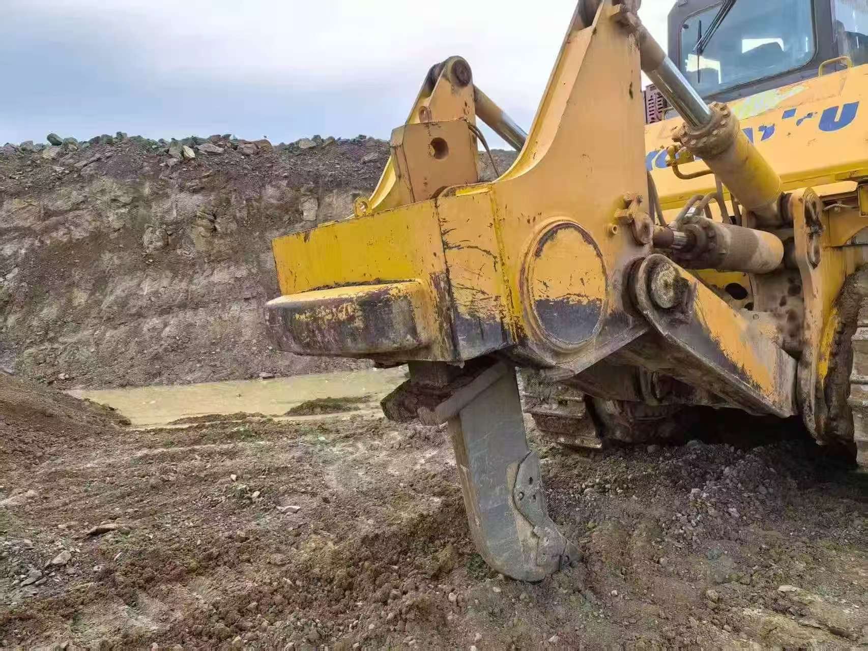 Buy Komatsu WA475-10 Used Excavator / 7