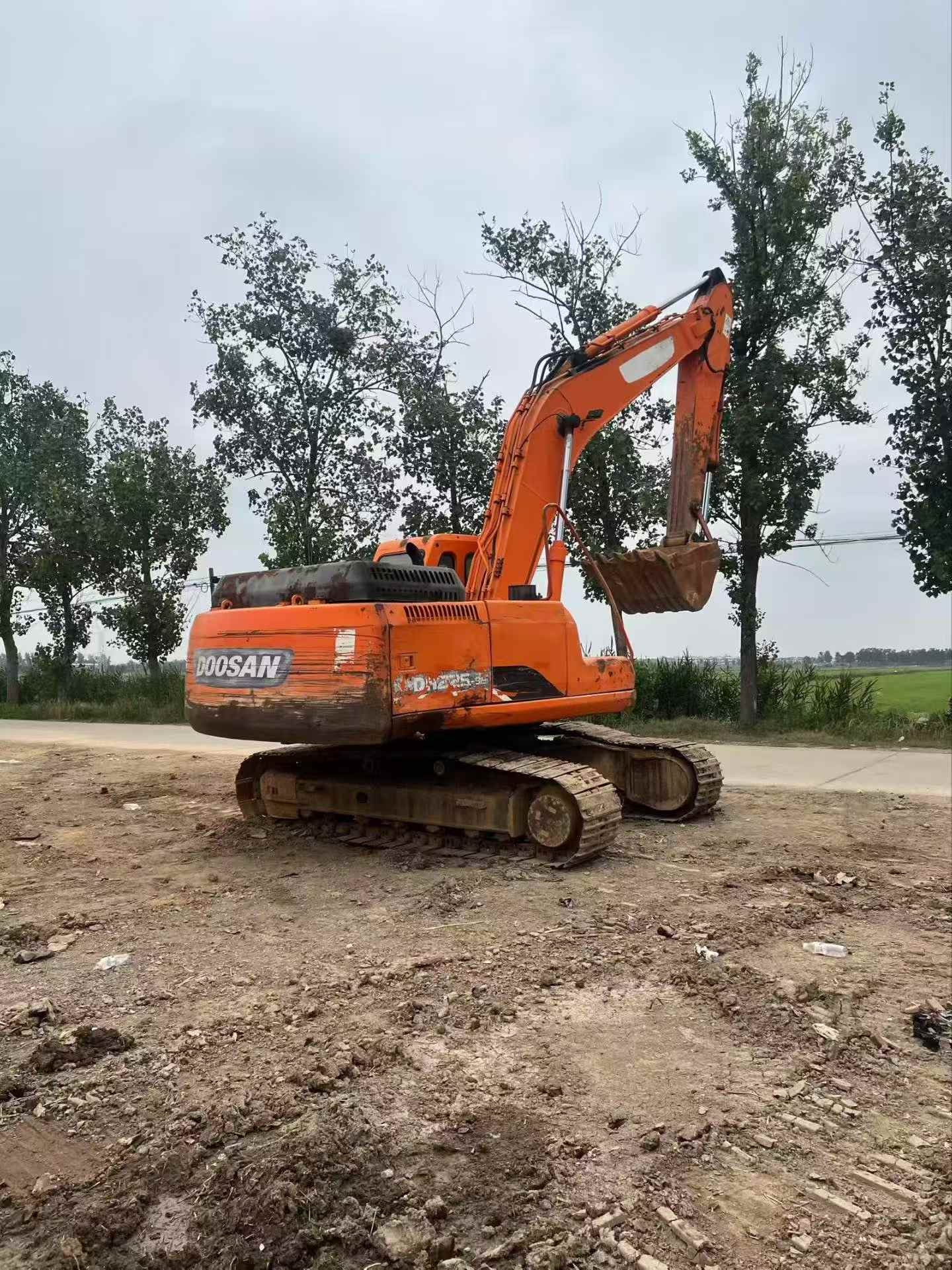 Buy Doosan DH215-9 Used Excavator / 2