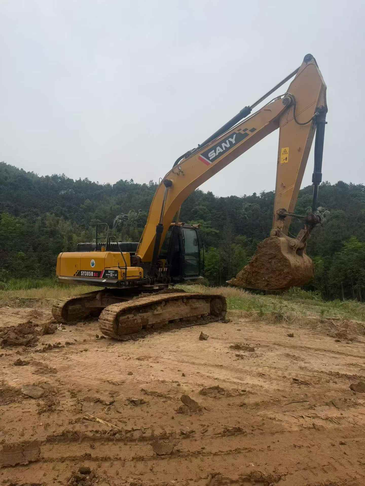 Buy Sany SY245H Used Excavator / 2