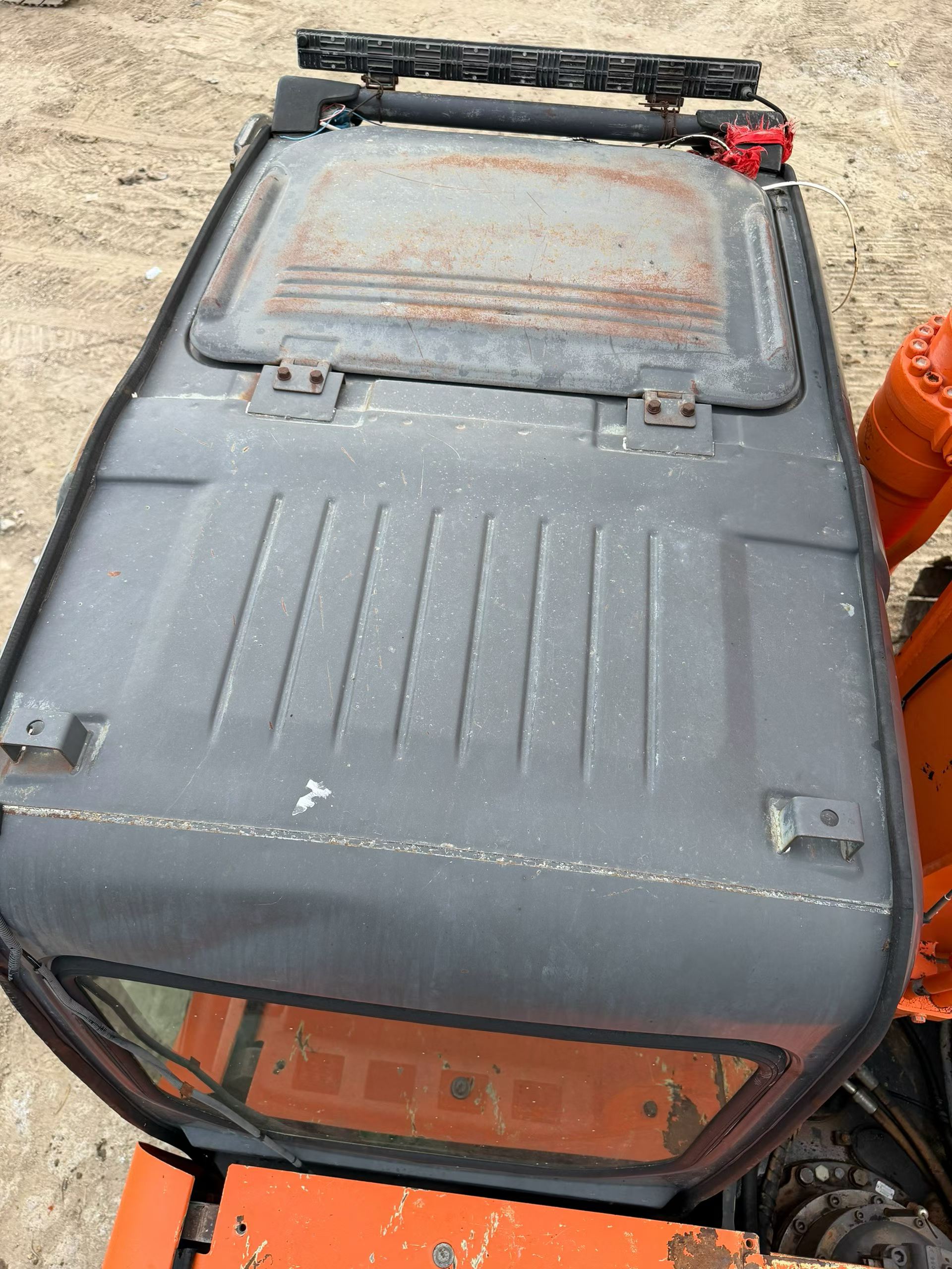 Buy Hitachi ZX250LC-3G Used Excavator / 7