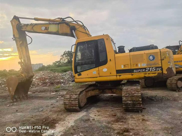 Buy Hyundai R215-7 Used Excavator / 1
