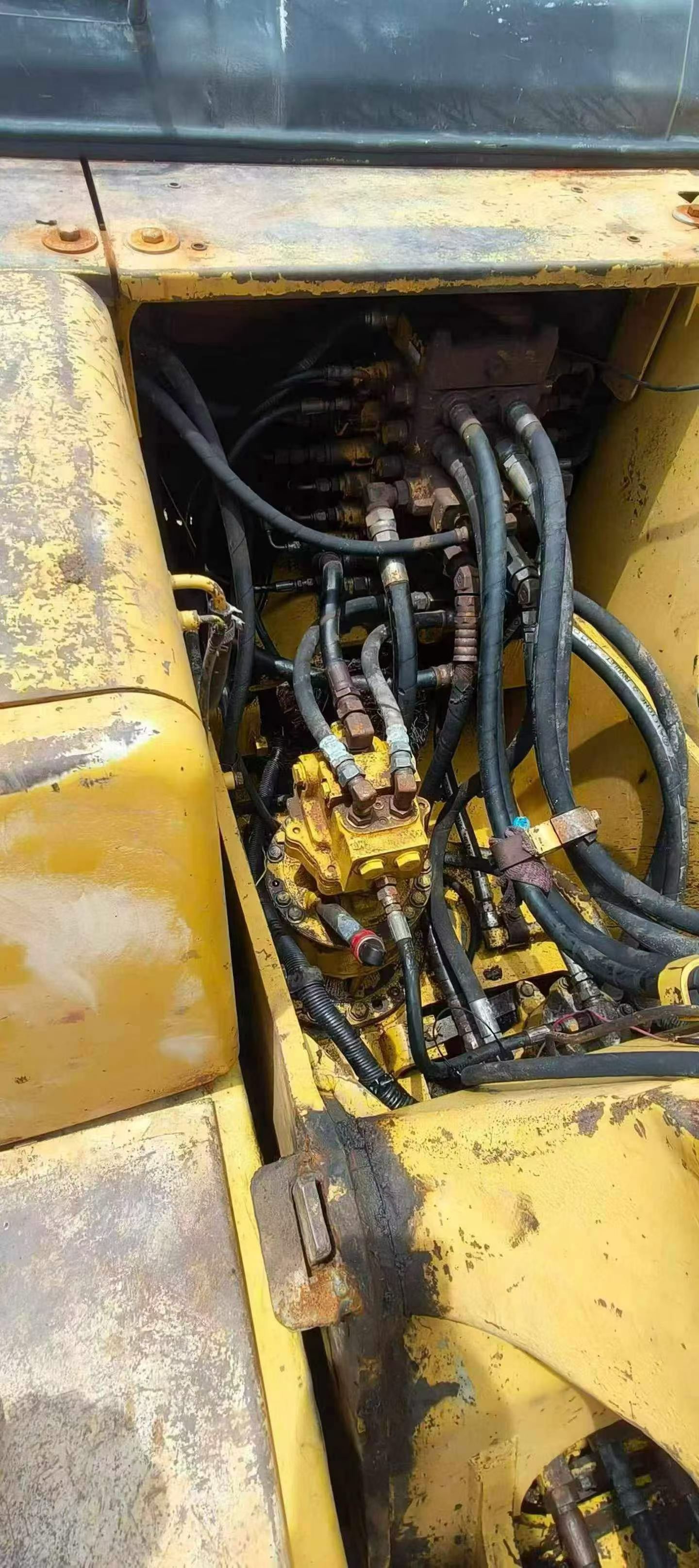 Buy Komatsu PC120 Used Excavator / 5