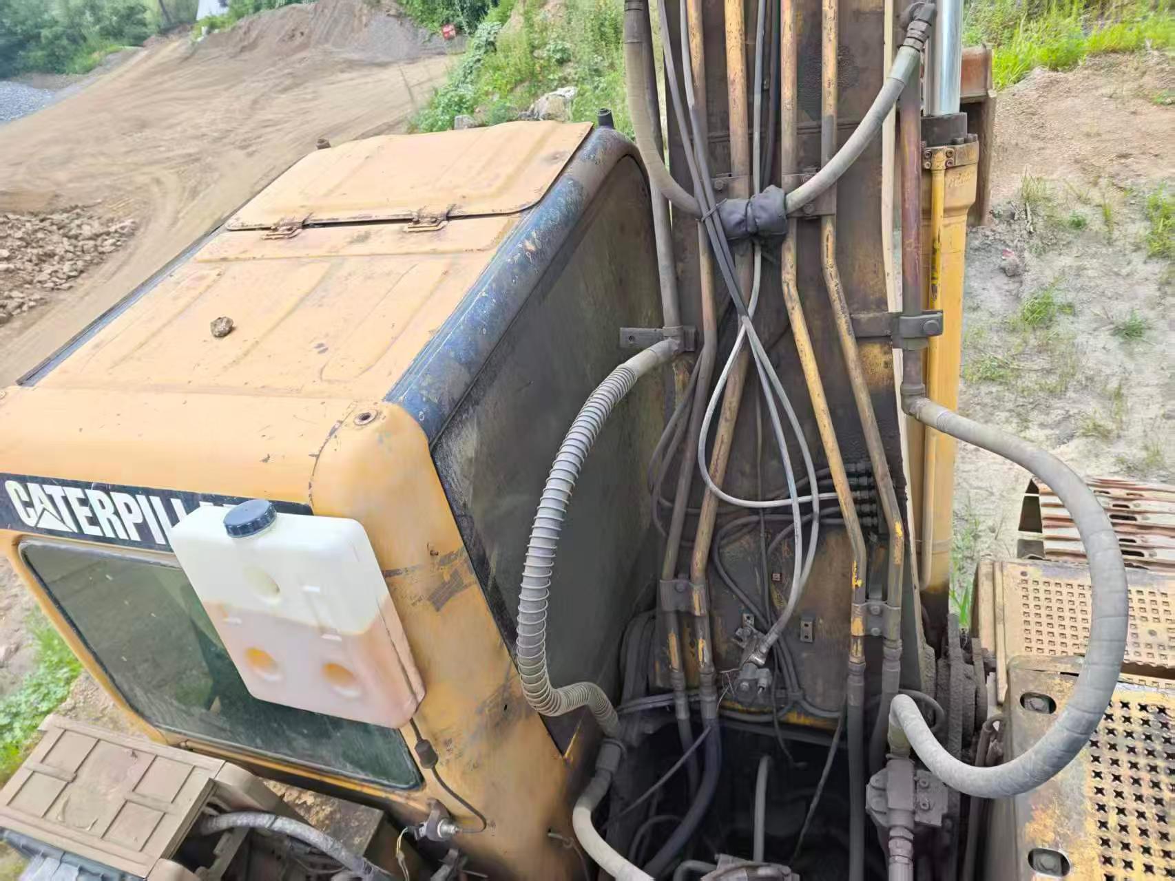 Buy Caterpillar 320C Used Excavator / 8 Buy Caterpillar 320C Used Excavator / 8