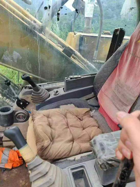 Buy Caterpillar 320D Used Excavator / 1