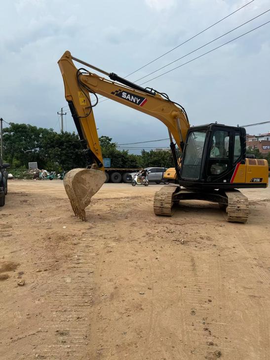 Buy Sany Used Excavator / 1