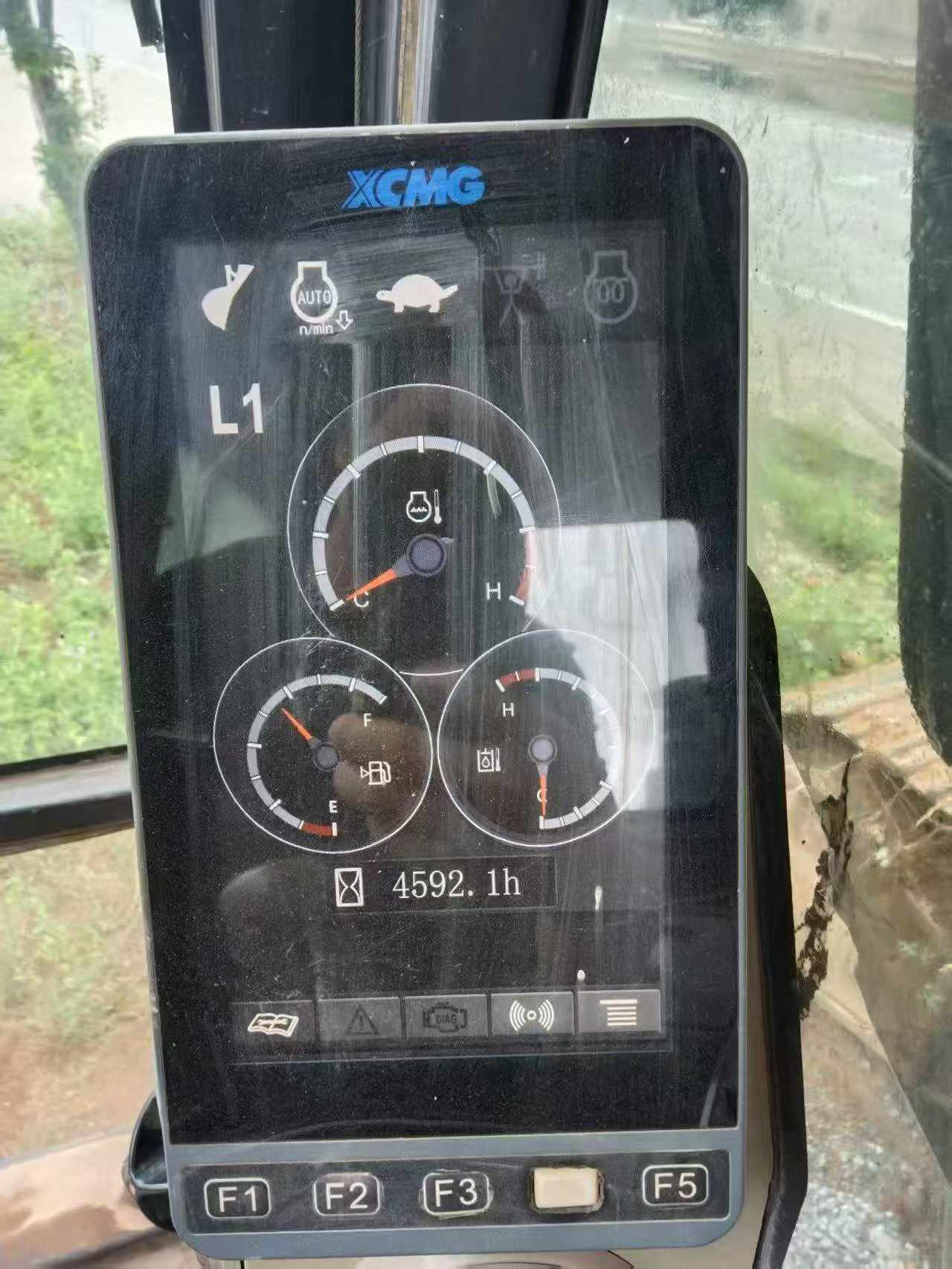 Buy XCMG XE305D Used Excavator / 3