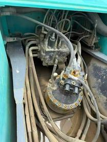Buy Kobelco SK260 Used Excavator / 4 Buy Kobelco SK260 Used Excavator / 4