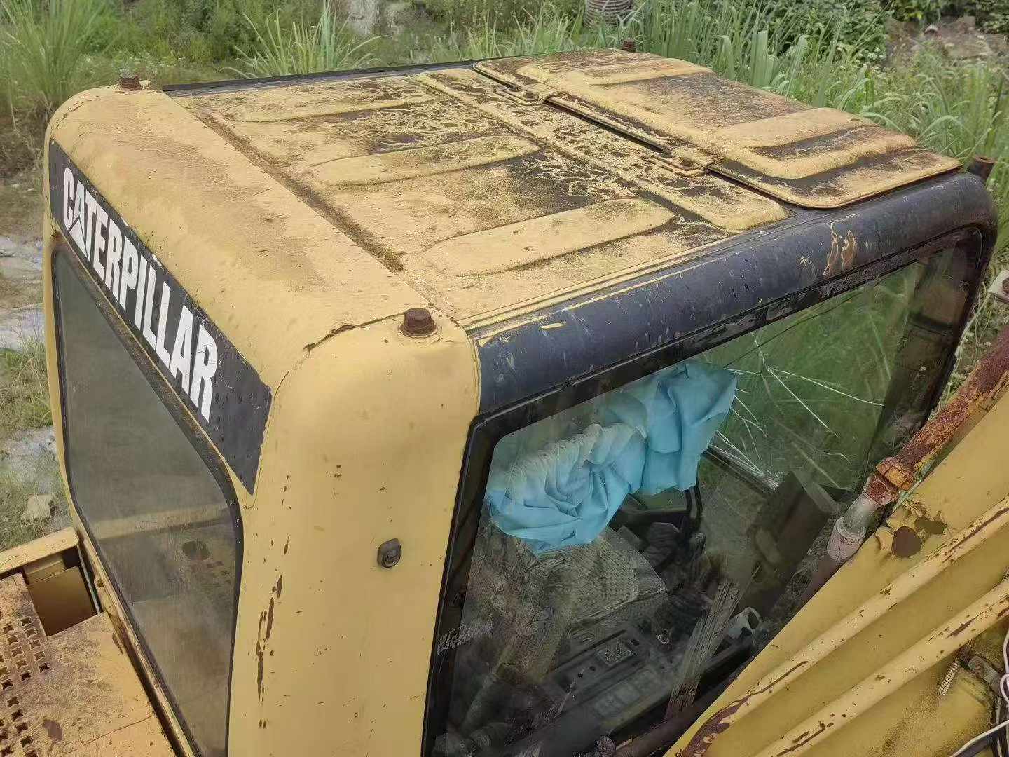 Buy Caterpillar 320C Used Excavator / 2
